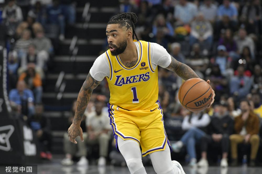 的雄鹿时显 的雄鹿时显